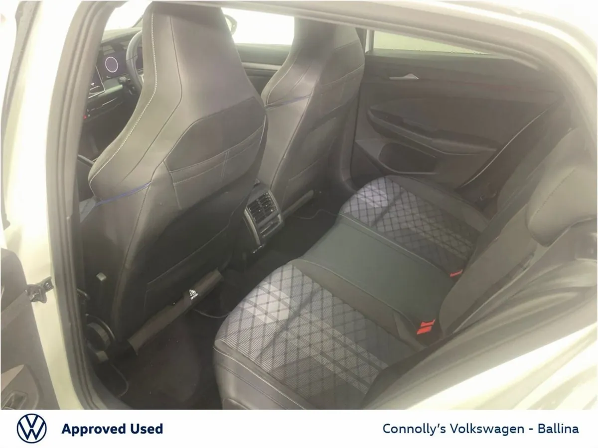 Volkswagen Golf GOLF R-LINE 2.0 TDI 150HP - Image 6