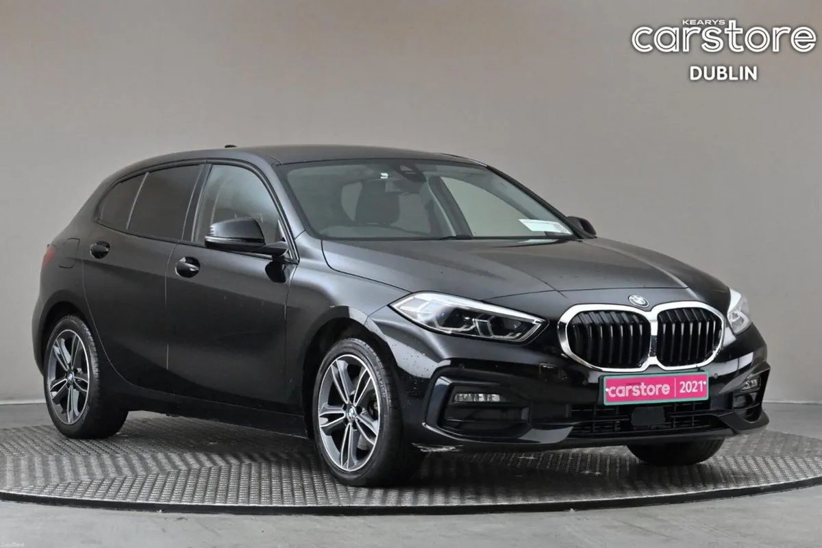 BMW 1-Series 118I SE SPORT - Image 1