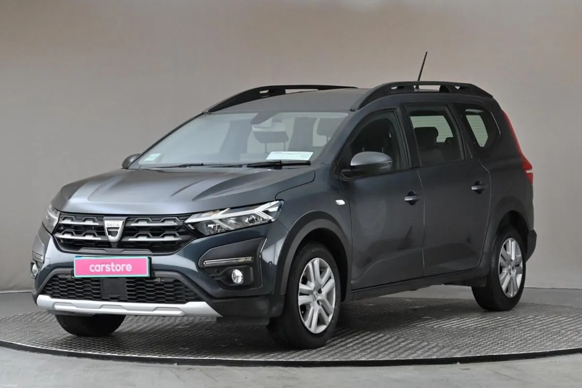 Dacia Jogger 1.0 TCE 6SPD COMFORT **PARK SENSORS** - Image 3