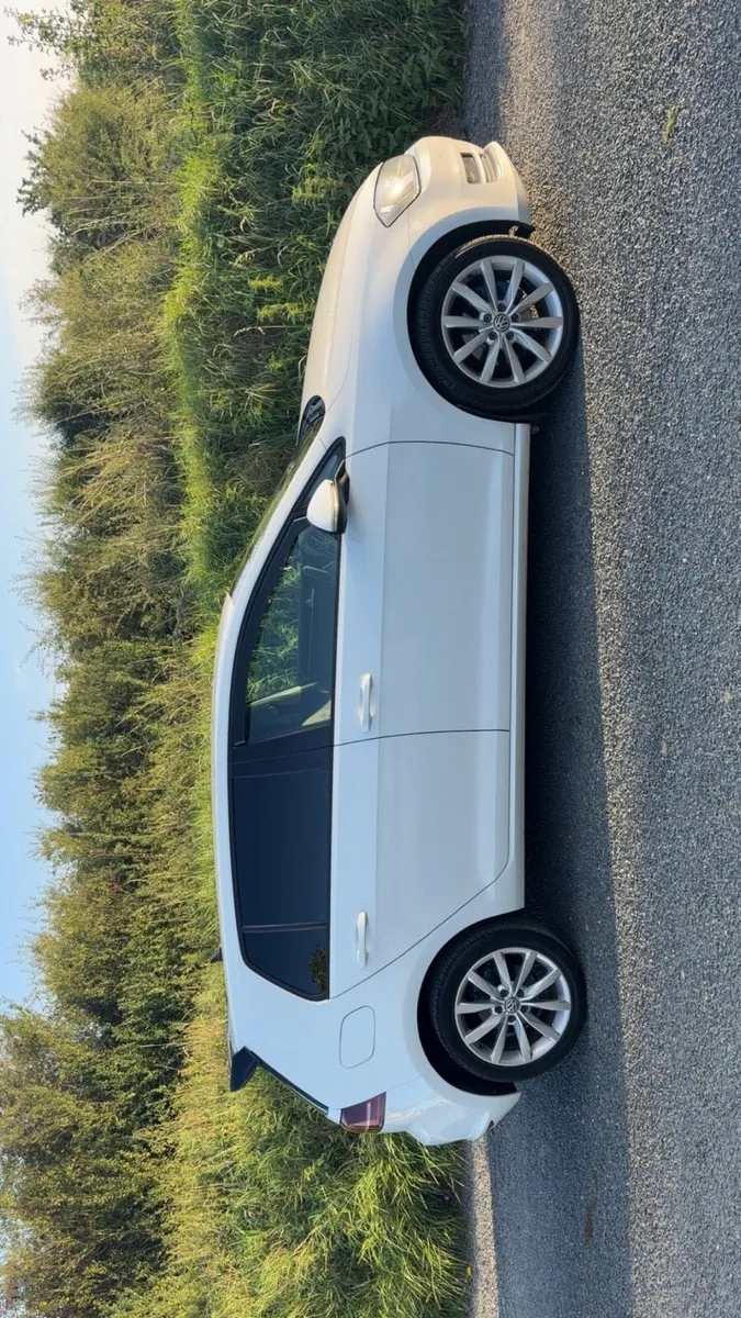 2016 VOLKSWAGON GOLF 1.6 TDI HIGLINE - Image 5