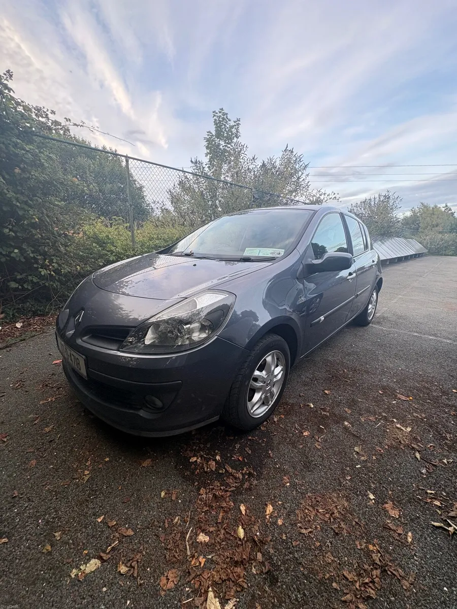 Clio3 2007 1.1 petrol - Image 1