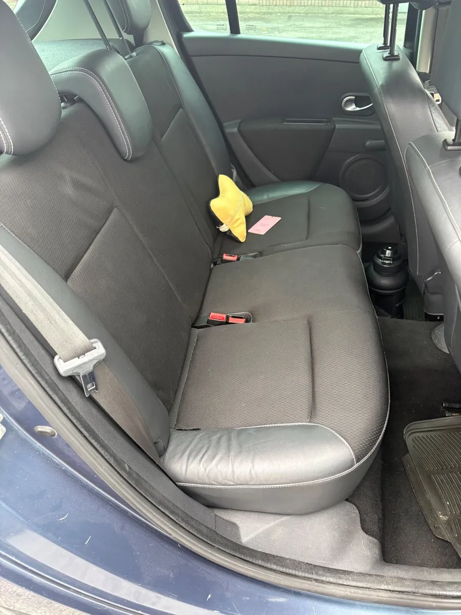Clio3 2007 1.1 petrol - Image 6