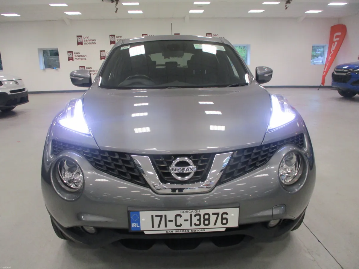 Nissan Juke 1.2 SV PREMIUM-ONE OWNER-CAMERA- 2017 - Image 3