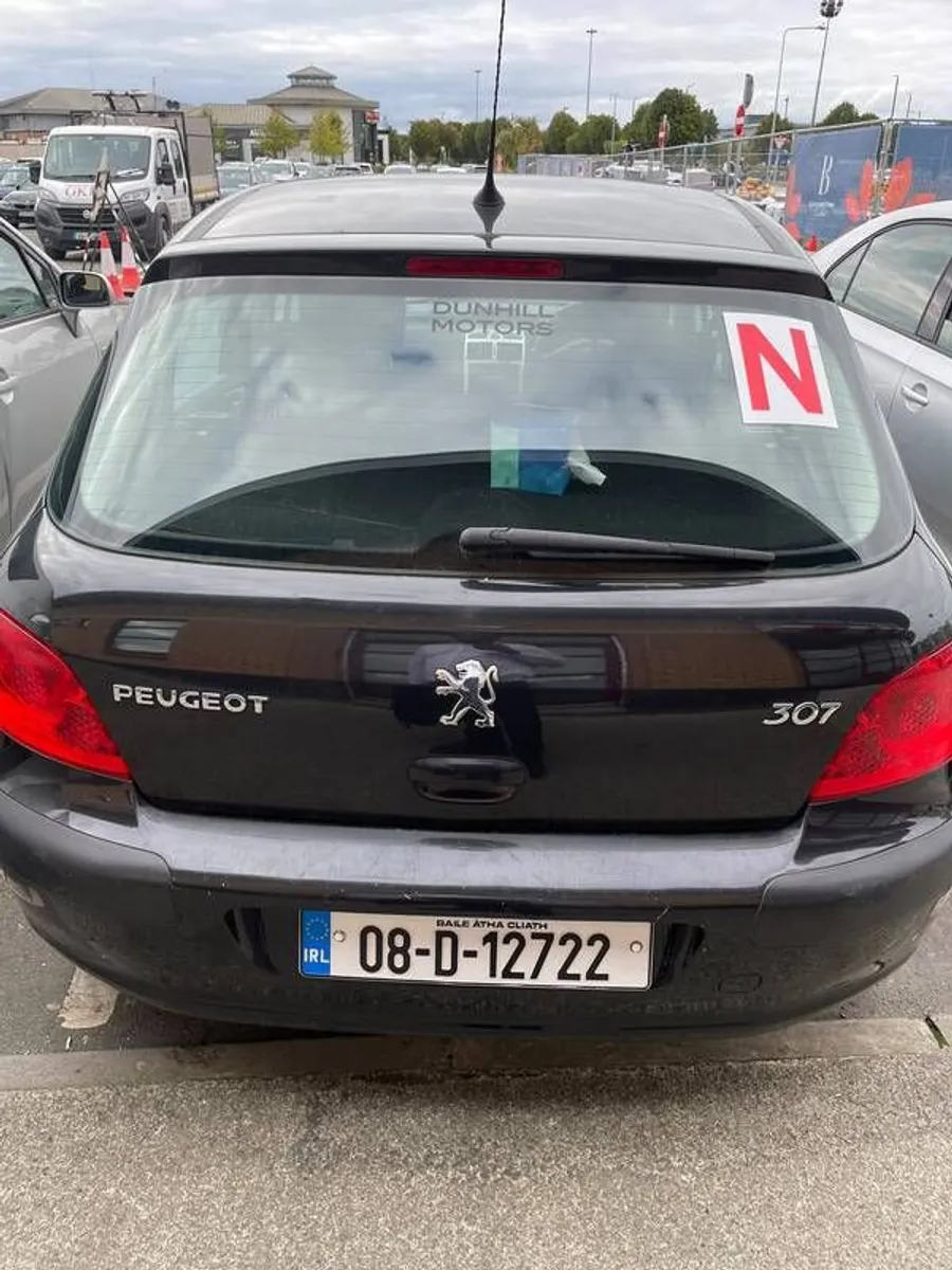 2008 Peugeot 307 - Image 2
