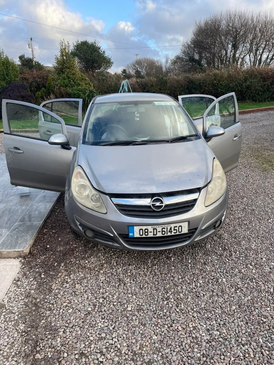 Opel Corsa D 2008 - Image 1