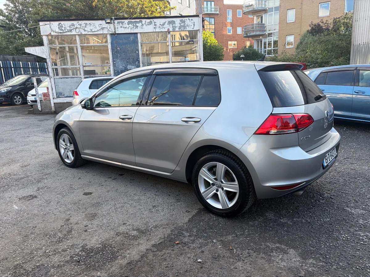 Volkswagen Golf 2015 COMFORTLINE, AUTOMATIC - Image 5