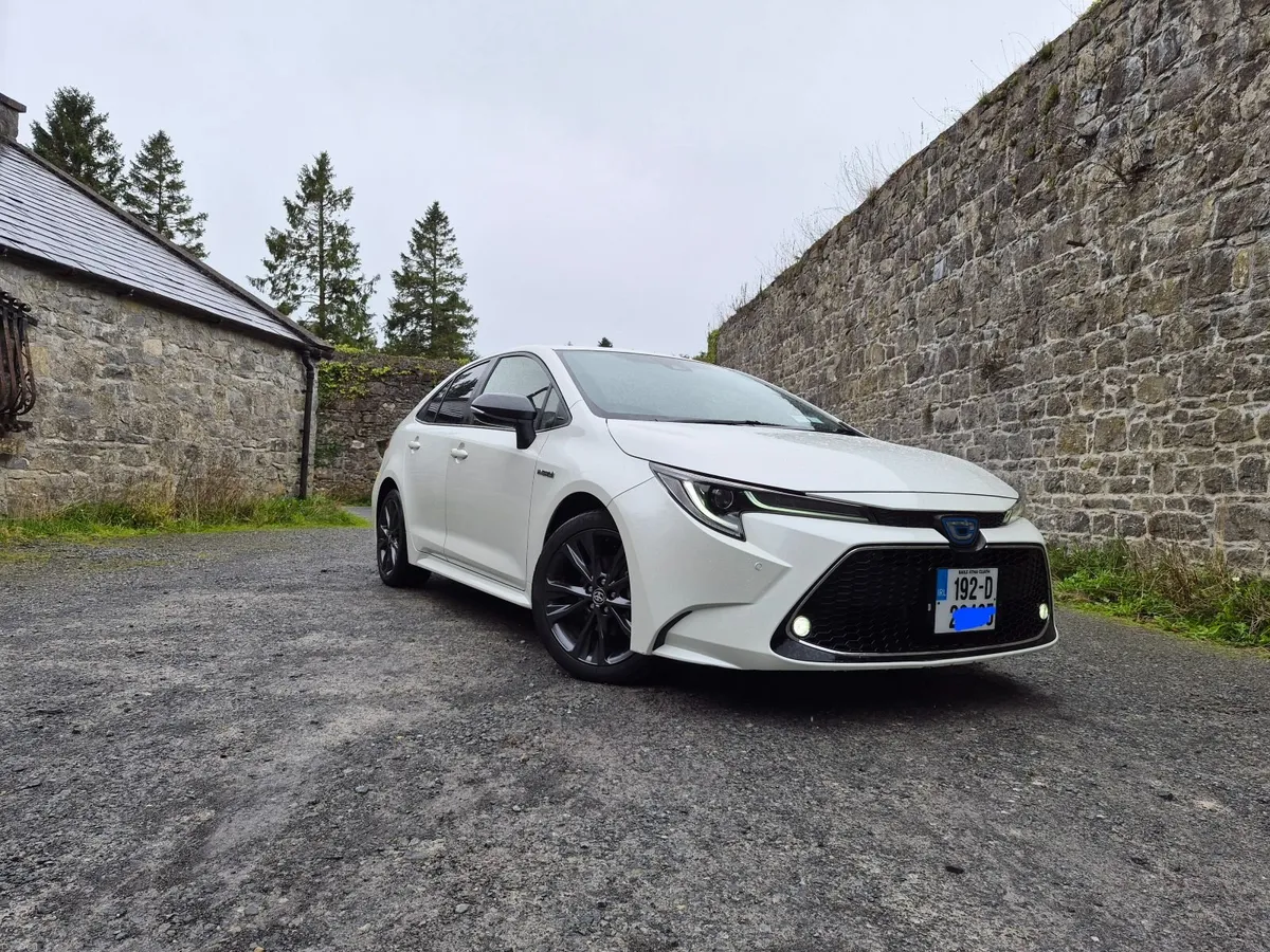 Toyota Corolla 2019 - Image 1