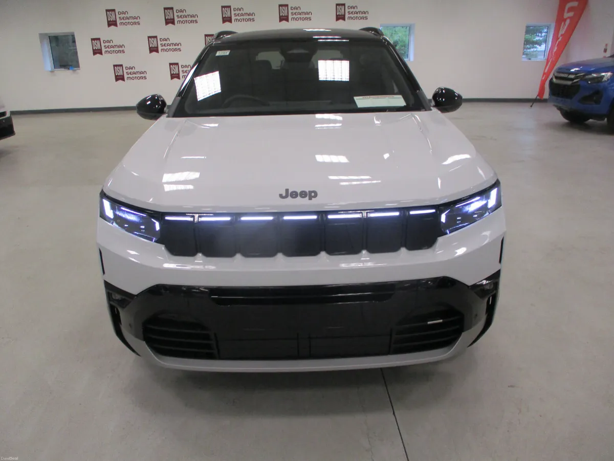 JEEP COMPASS  1.6 PHEV 225 BHP SUMMIT 2026 - Image 3