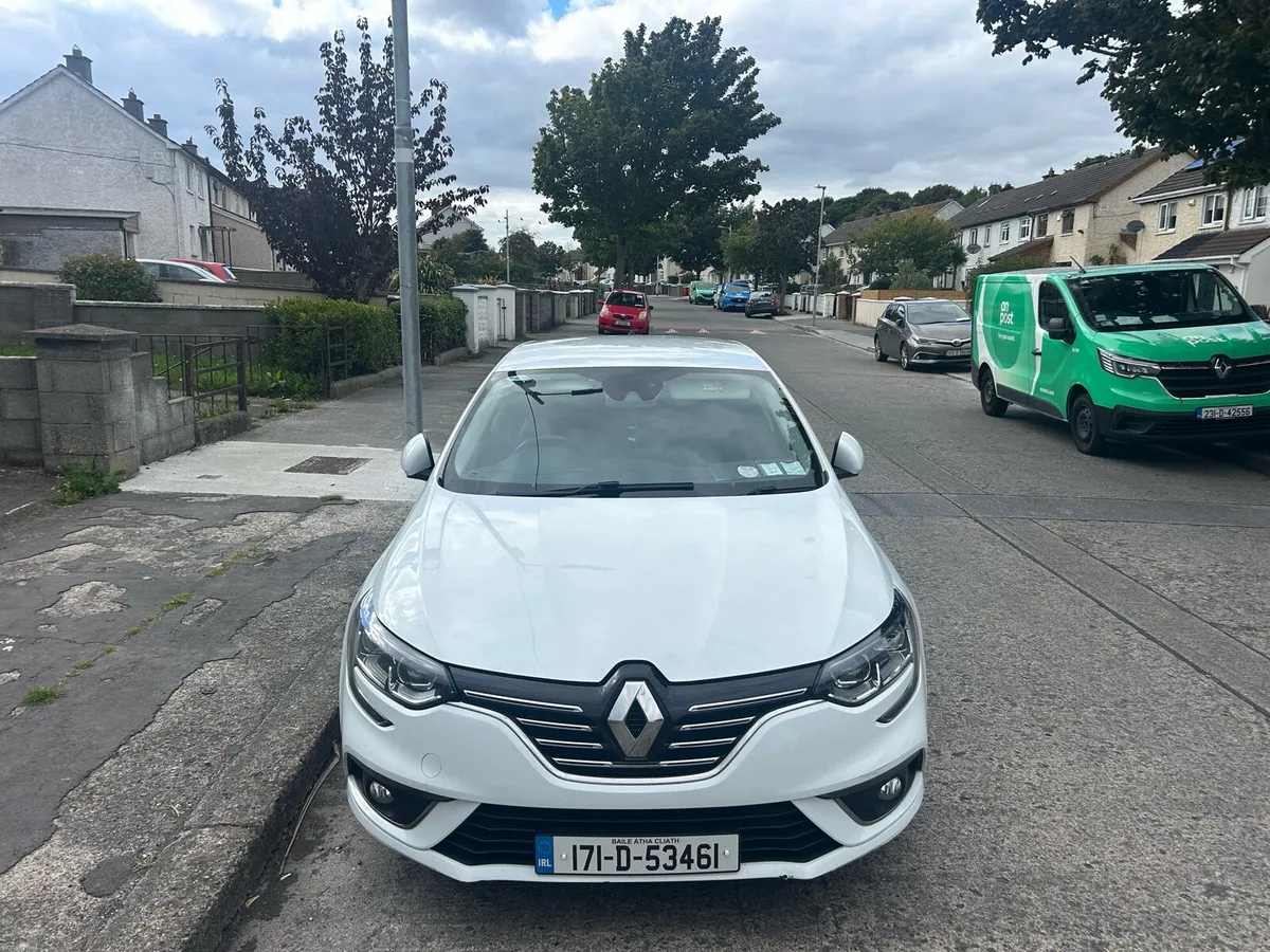 Renault Megane 1.2 Dynamique NAV 130BHP 5DR - Image 4