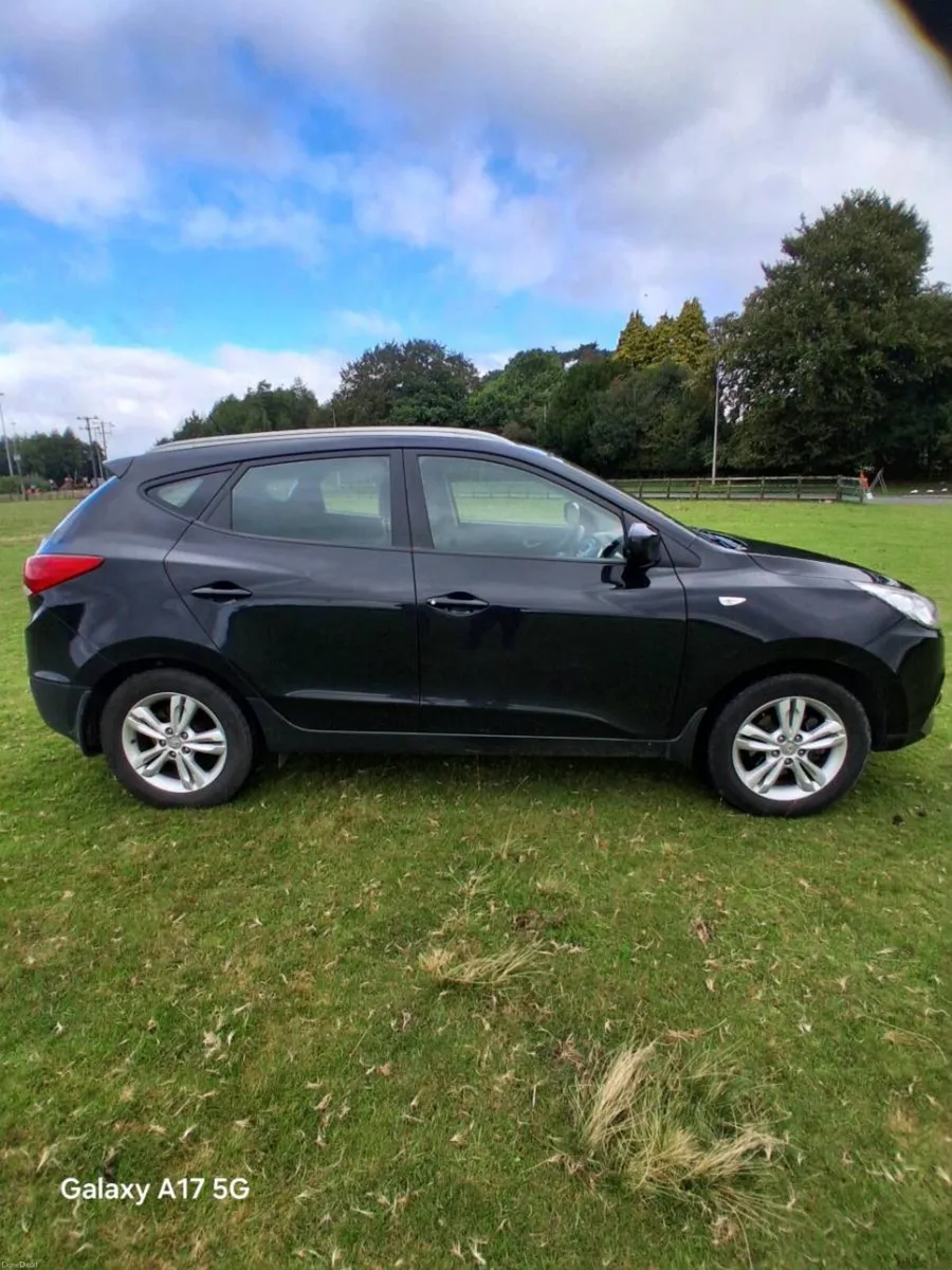 Car - Image 5