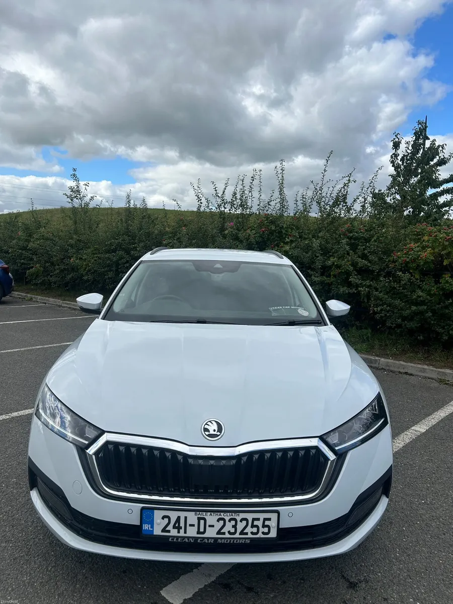 Skoda Octavia 2024 - Image 3