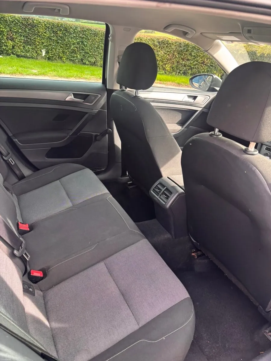 Volkswagen Golf 2013 - Image 3