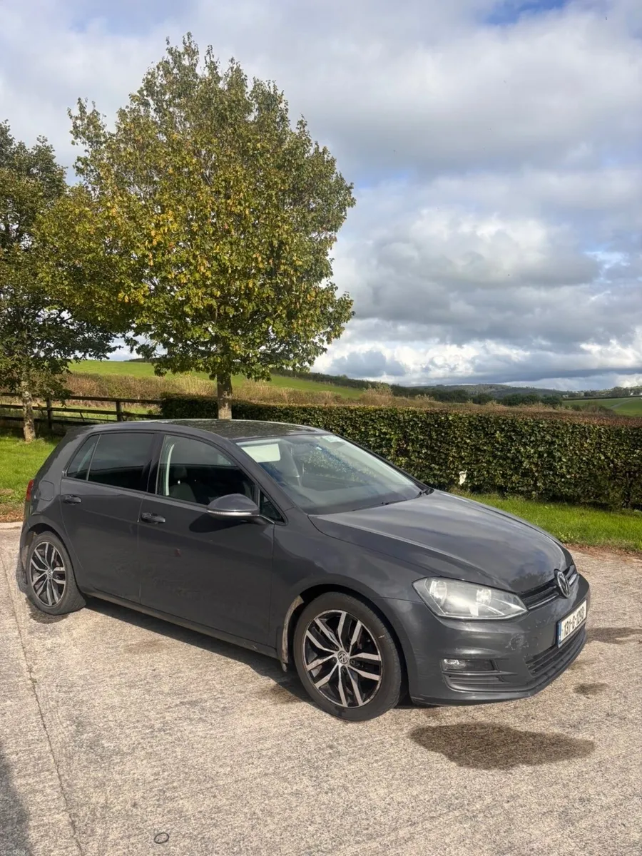 Volkswagen Golf 2013 - Image 1