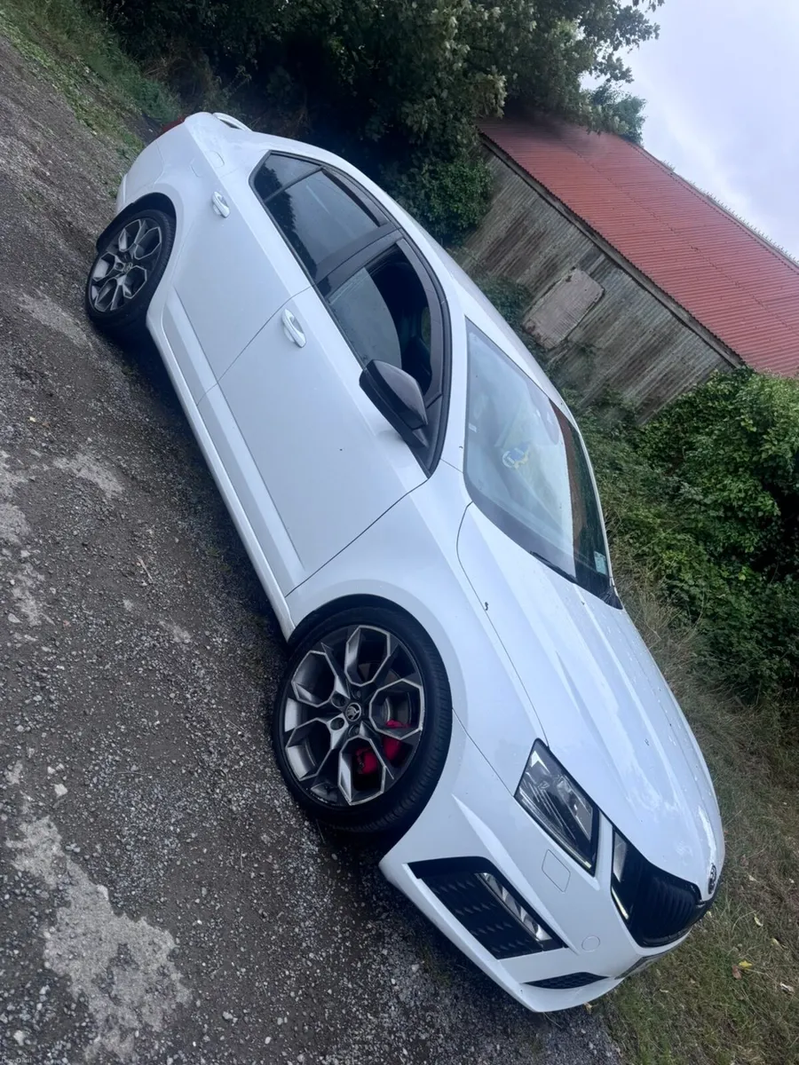 VRs Skoda Octavia - Image 1