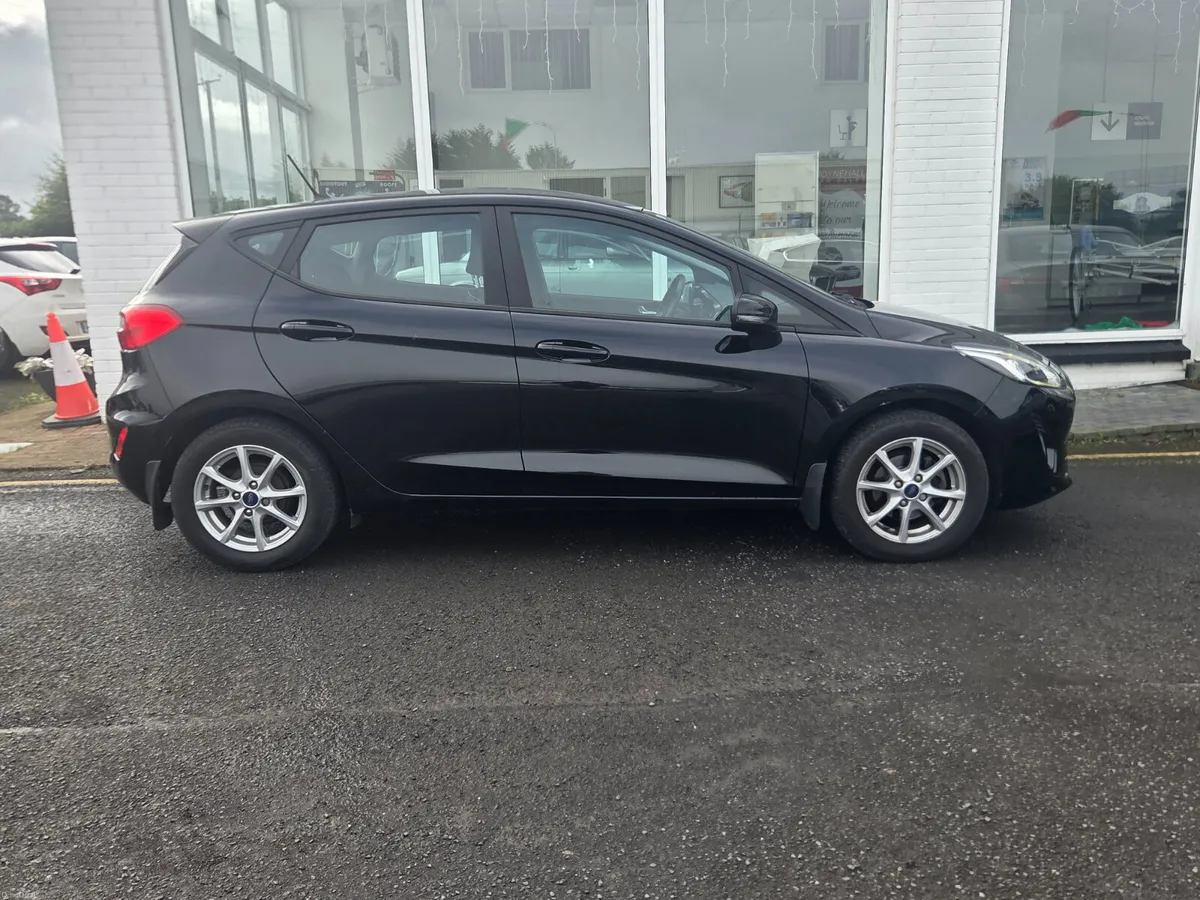 Ford Fiesta 2019 - Image 3