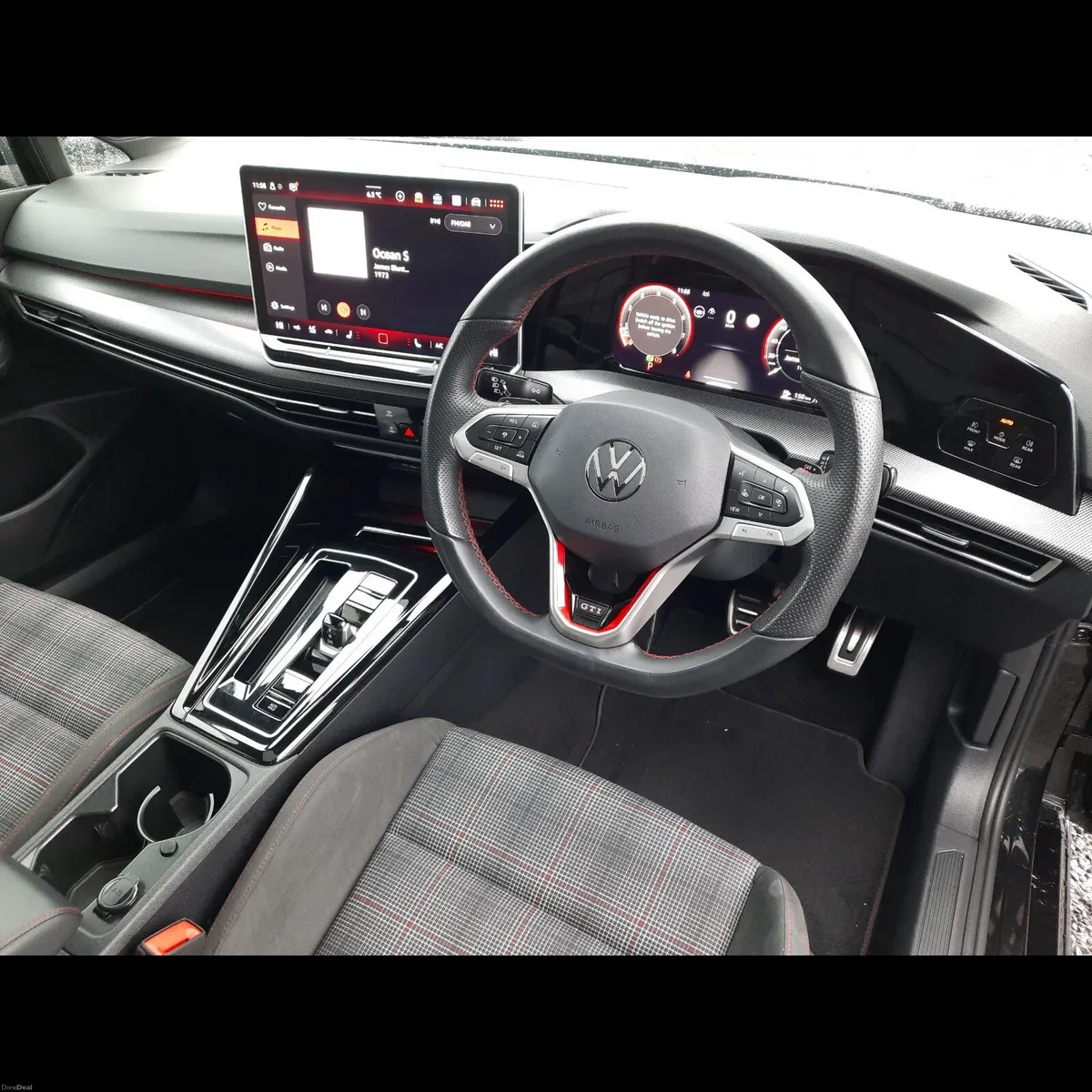 Volkswagen GTI Golf 2025 - Image 5