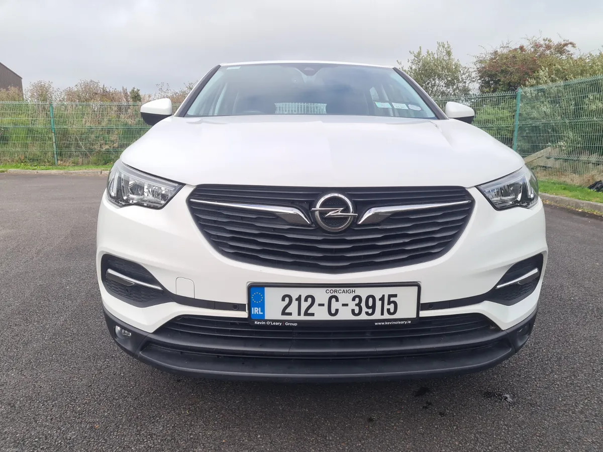 Opel Grandland X 2021 - Image 2