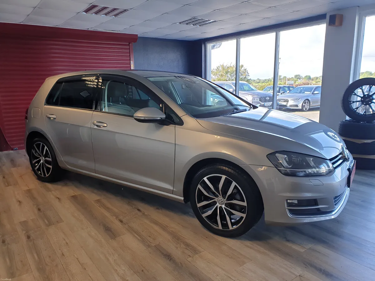 Volkswagen Golf 1.4TSI HIGHLINE**ONLY 43564 KMS** - Image 2