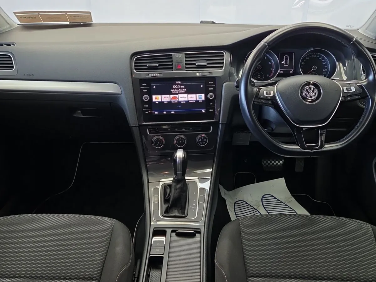 Volkswagen Golf 1.2 TSI Comfortline DSG - Image 3