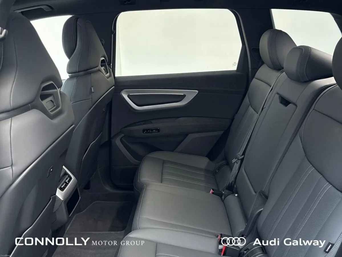 Audi Q7 TDI S LINE QUATTRO ** LAUNCH MODEL ** - Image 6