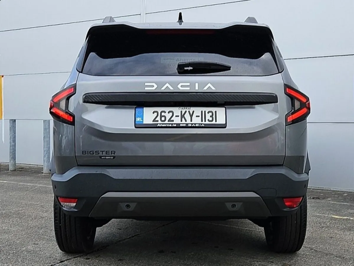 Dacia Bigster Journey HEV 155 "0% FINANCE AVAILABL - Image 4