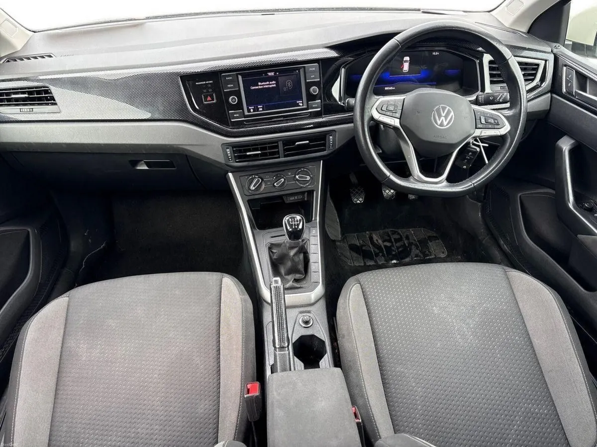 Volkswagen Polo 1.0 TSI 95HP Life - Image 2