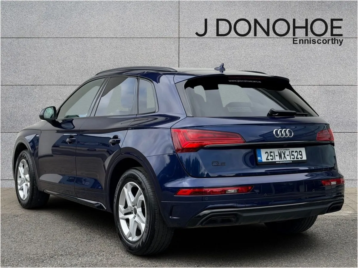 Audi Q5 35 TDI S Line 163HP S tronic - Image 2