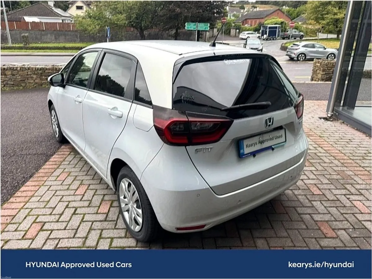 Honda Fit EHEV BASIC - Image 4