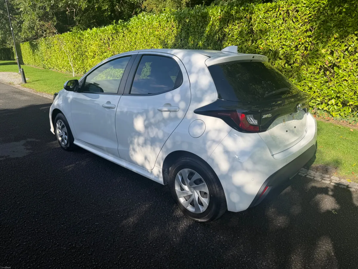 2021 Toyota Yaris Hybrid X - Only 74,000kms €13450 - Image 5