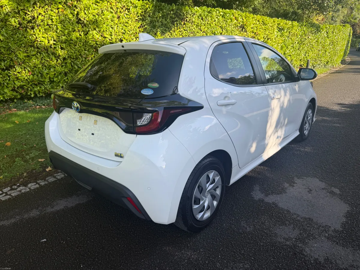 2021 Toyota Yaris Hybrid X - Only 74,000kms €13450 - Image 4