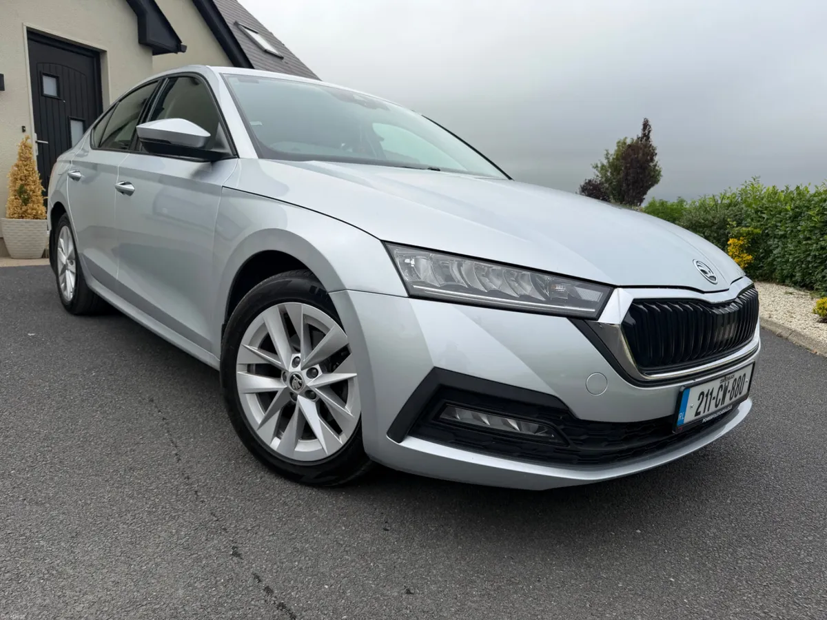 2021 (211) Skoda Octavia Ambition 2.0 Diesel - Image 5