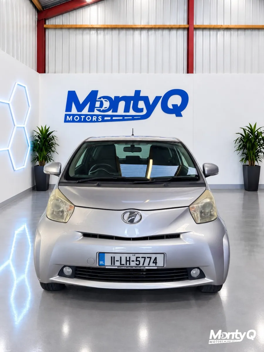 2011 Toyota iQ - 81K KM - Automatic - Reverse Cam - Image 3