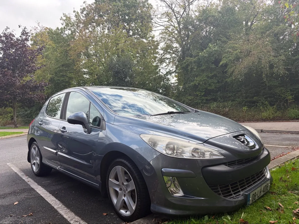 Peugeot 308 2008 - Image 1