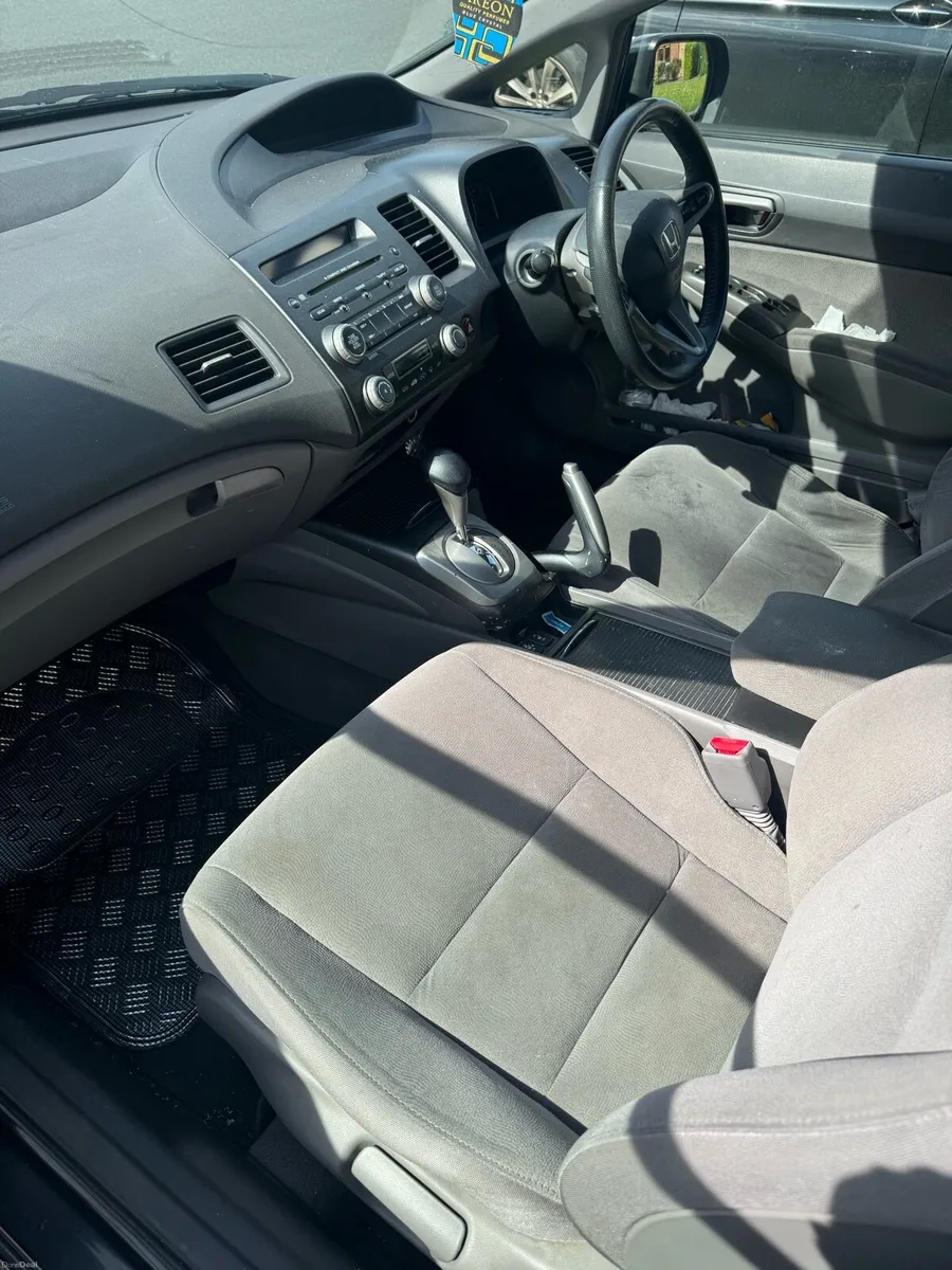 Honda Civic 1.3 Petrol/Hybrid 2009 - Image 1