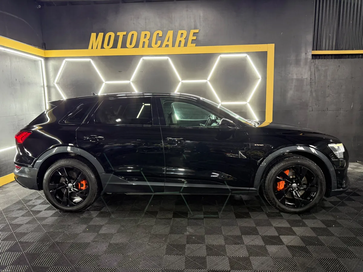 ◼️2020 AUDI Q8 E-TRON◼️ - Image 6