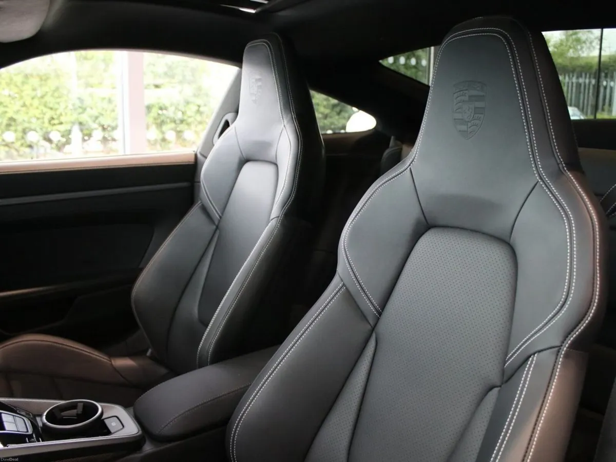 Porsche 911 Carrera (New) - Image 5