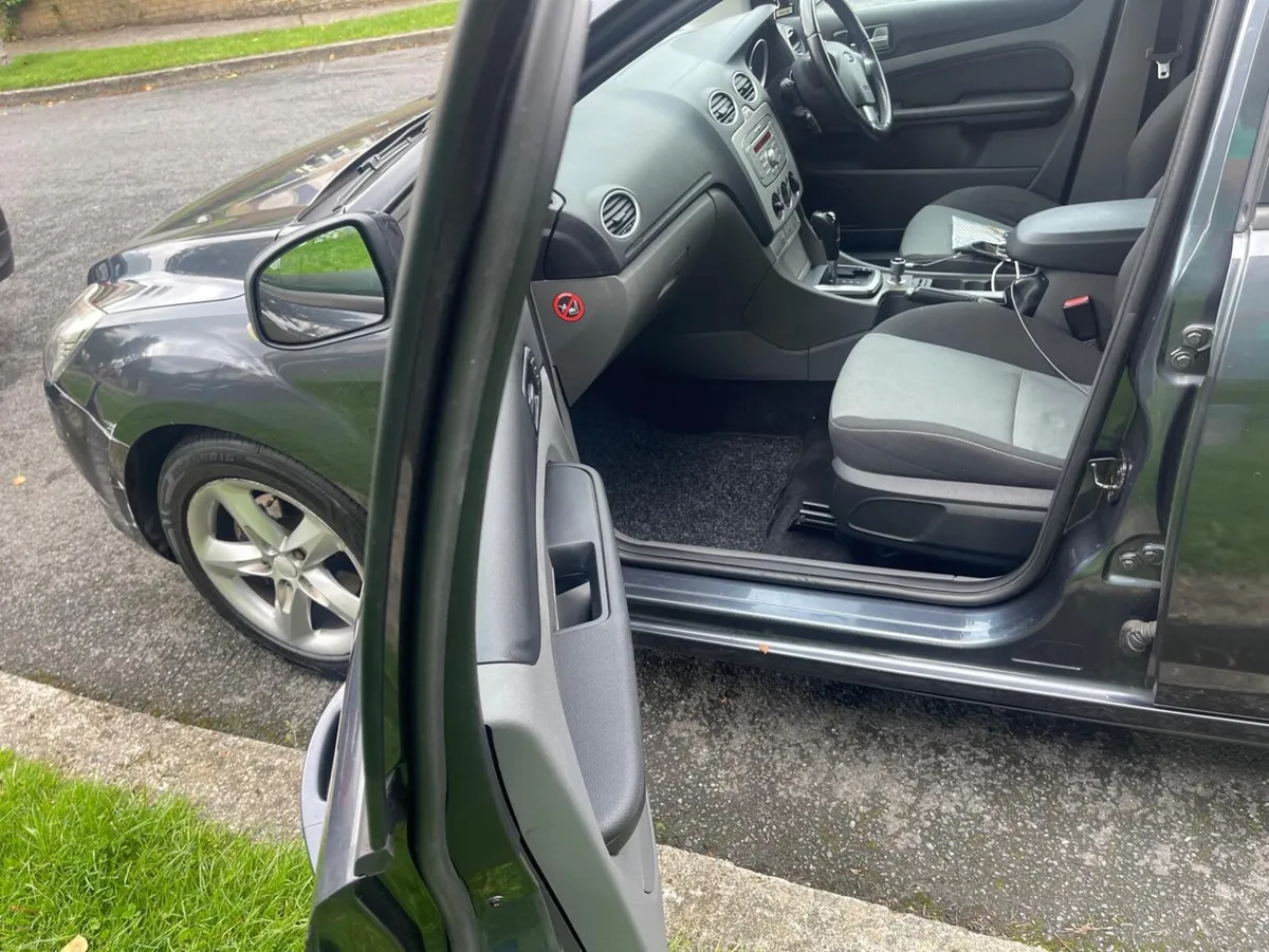 2008 Ford Focus Zetec 1.6 Automatic NCT,Taxed - Image 2