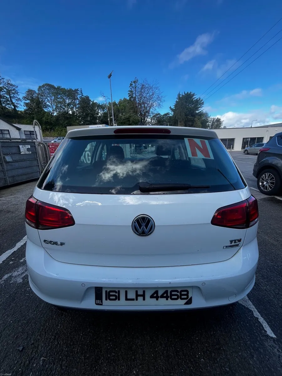 Volkswagen Golf 2016 - Image 2