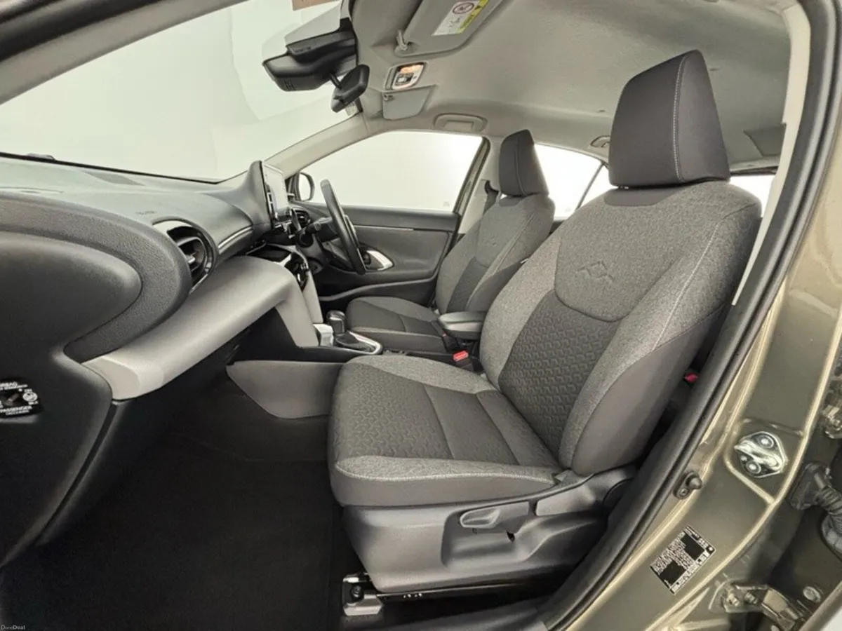 Toyota Yaris Cross LUNA 4DR AUTO CROSS - Image 6