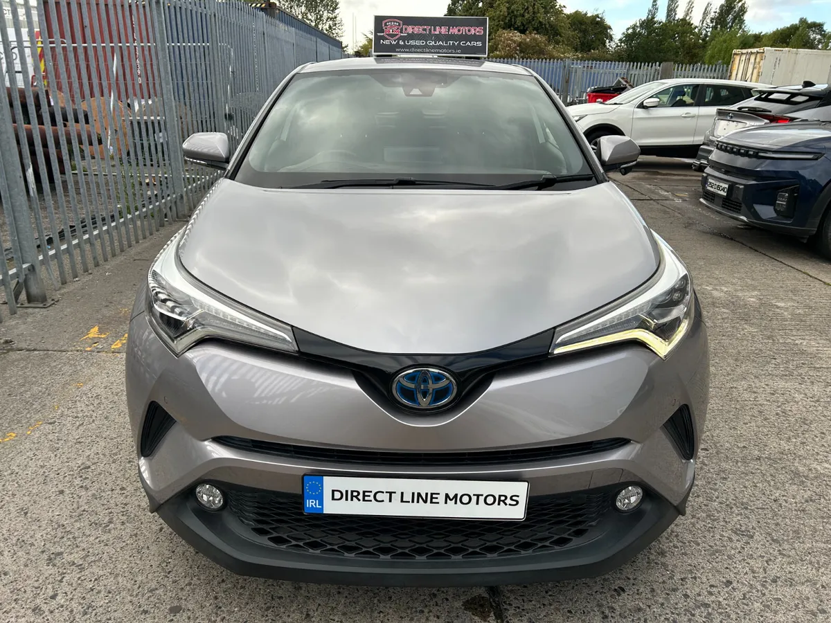 2018 Toyota C-HR  | G Package - Image 3