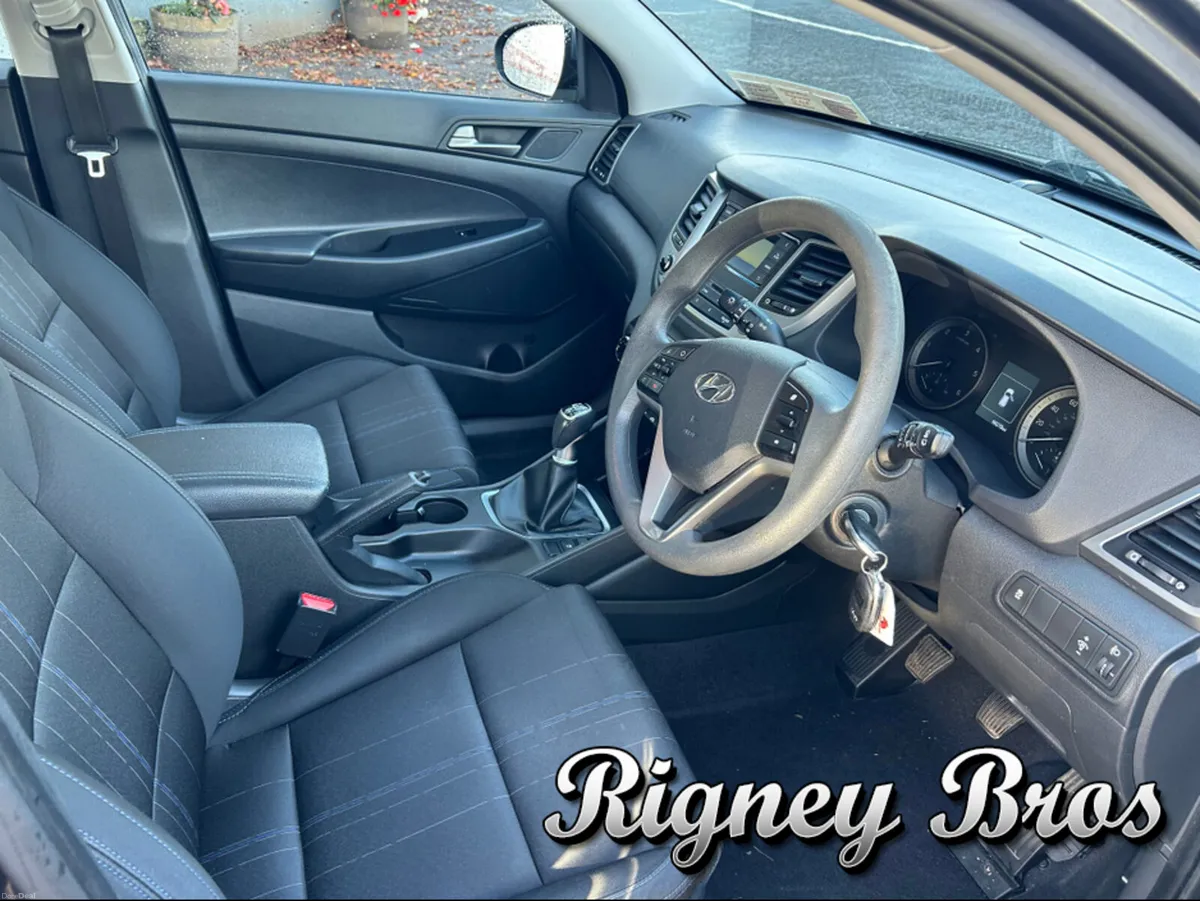 Hyundai Tucson 1.7 S BLD 116PS 5DR - Image 6