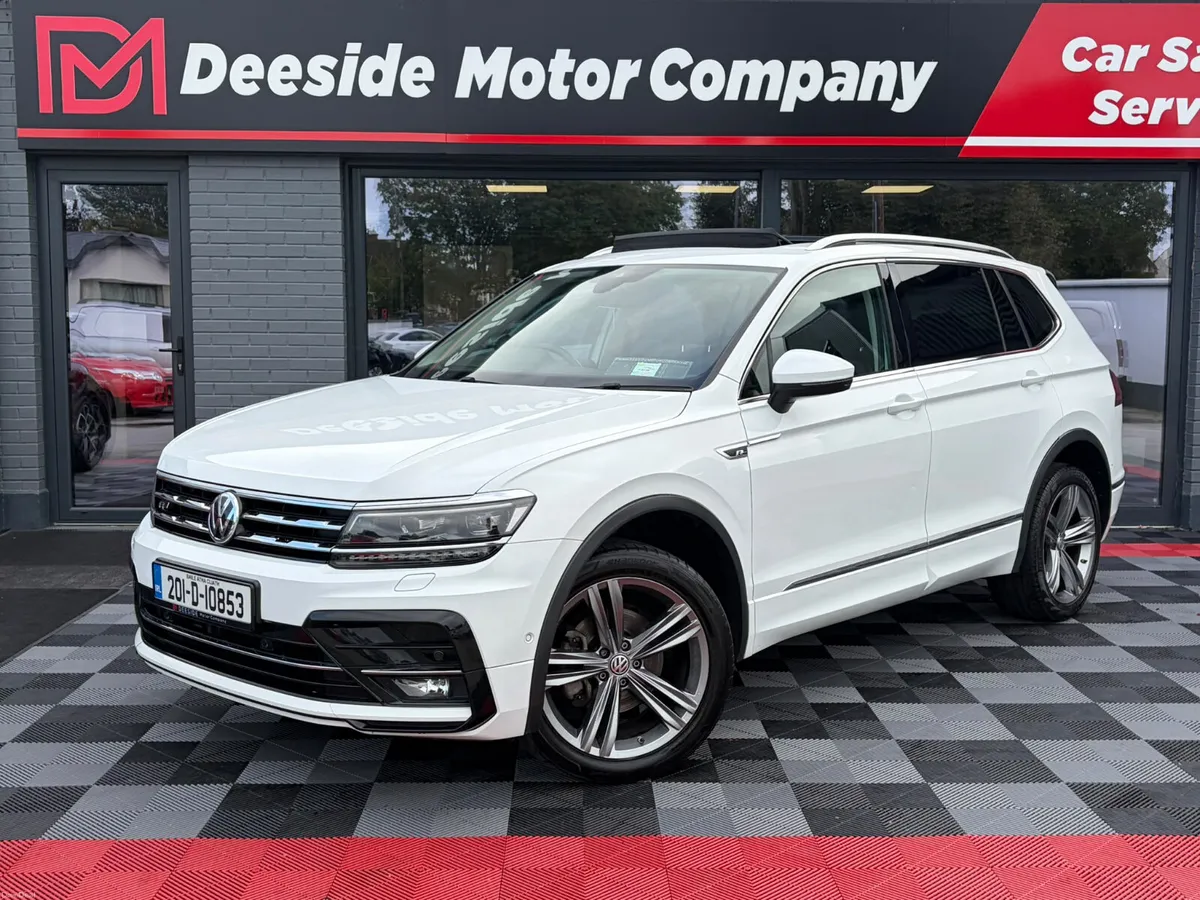 (202) Volkswagen Tiguan Allspace R Line//1 of 1 - Image 1