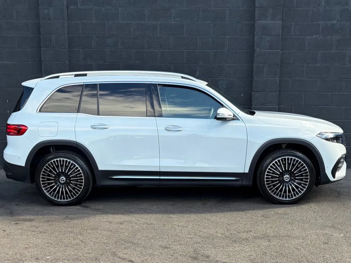 Mercedes-Benz EQB EQB250 PLUS AMG LINE PREMIUM - Image 4