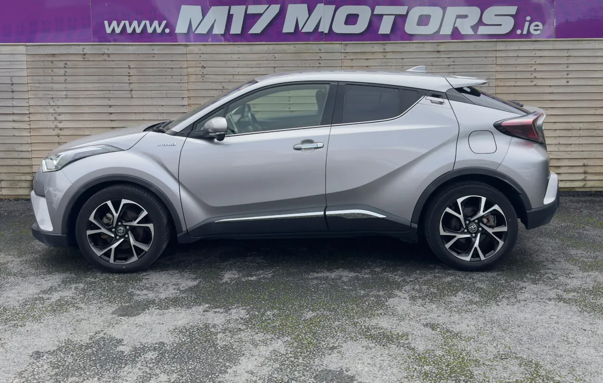 2018 Toyota CH-R, G Nero Spec, Hybrid Auto - Image 2
