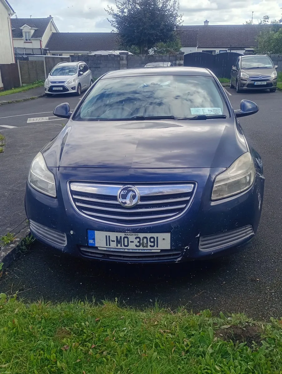 Vauxhall Insignia 2011 - Image 2