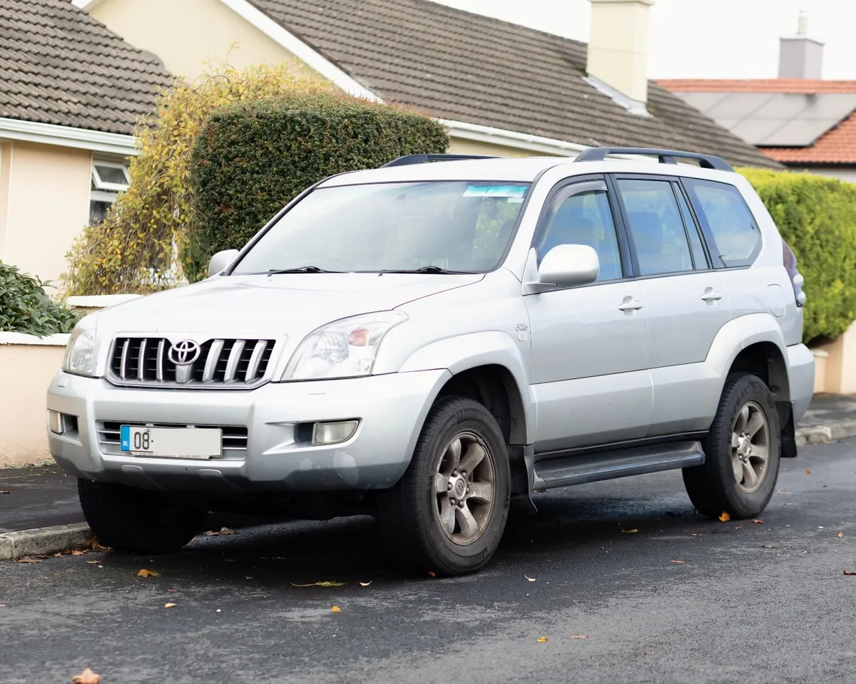 Toyota Land Cruiser 2008 - Image 3