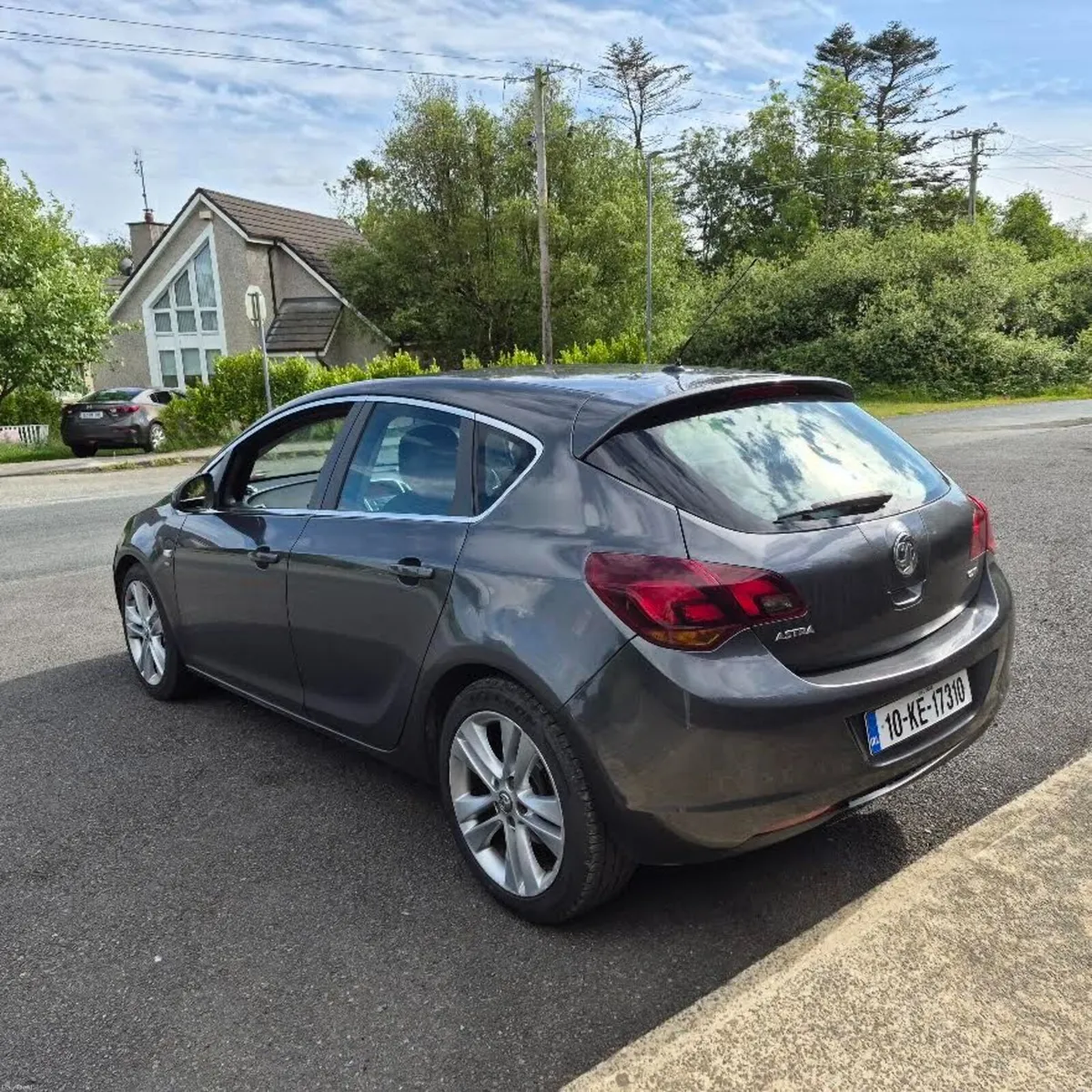 Vauxhall Astra 2010 - Image 3