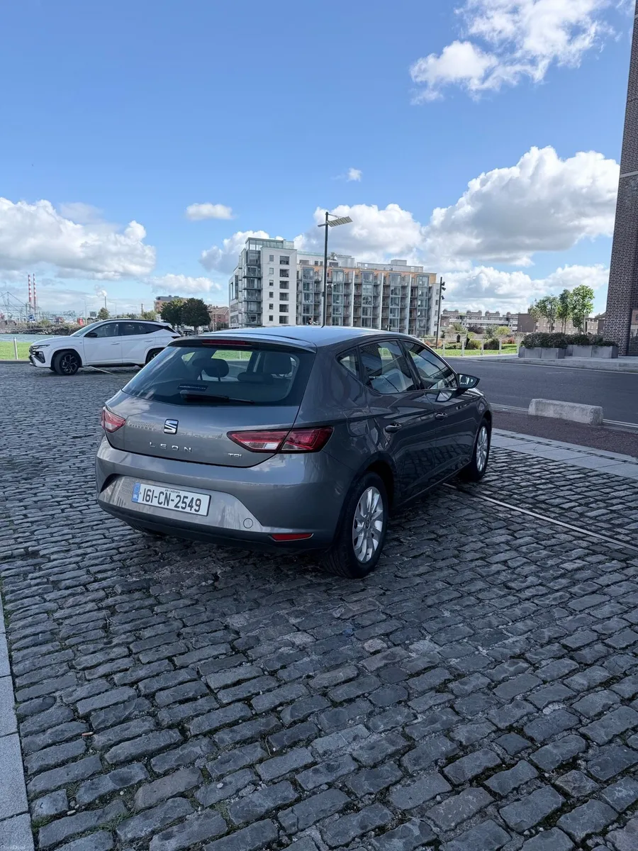 Seat Leon 1.6 Diesel manual NCT 09/27 - Image 3