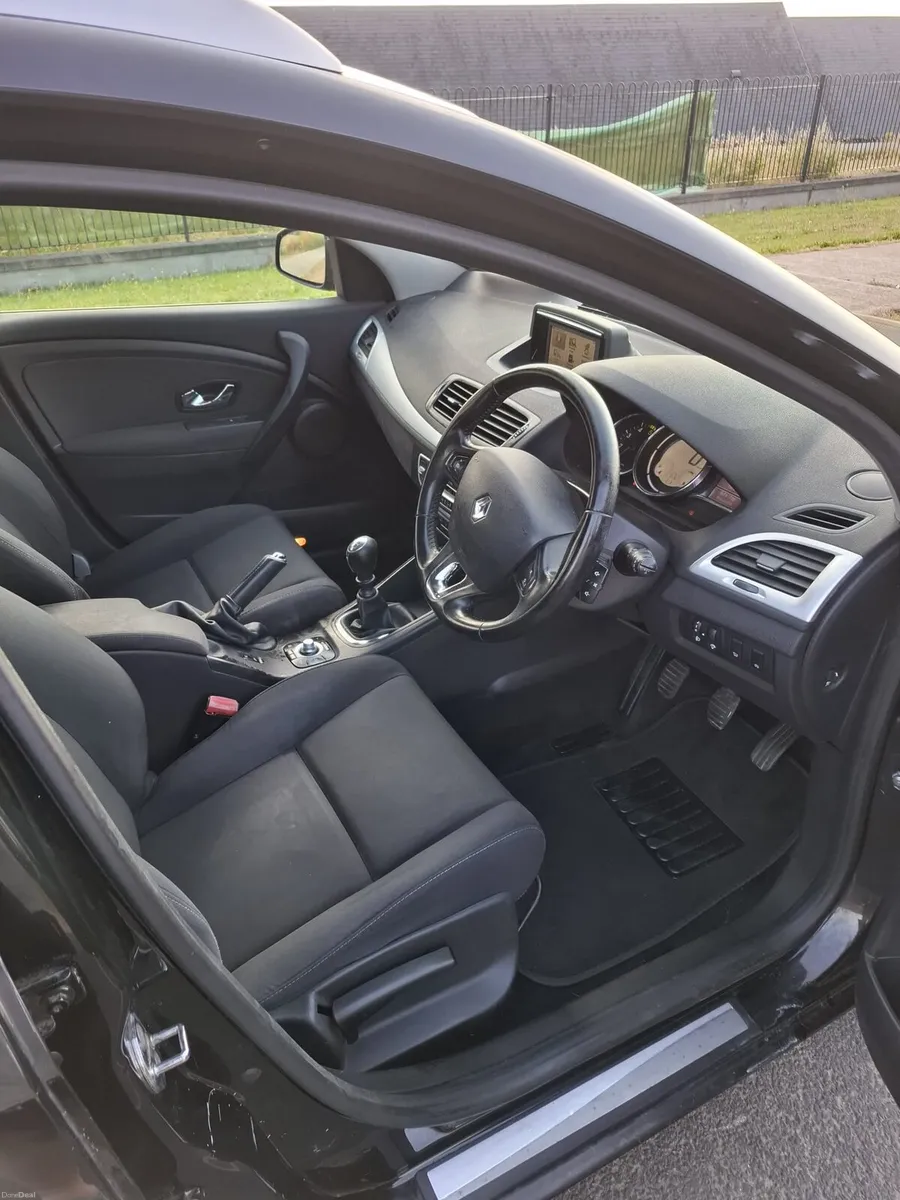 Renault megane 1.5 Diesel - Image 6