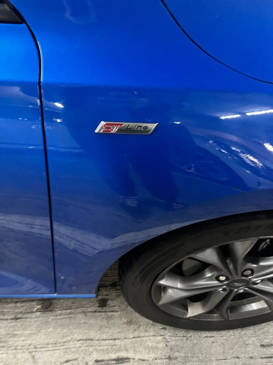 Ford Focus 2020 - Image 5